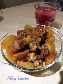 Grilled beef brisket with potatoes