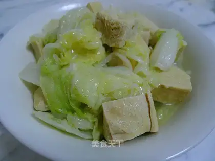 Chinese cabbage and frozen tofu