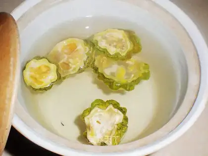 Balsam pear tea