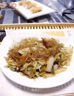Hot and sour cabbage vermicelli