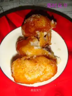 Drawn golden jujube
