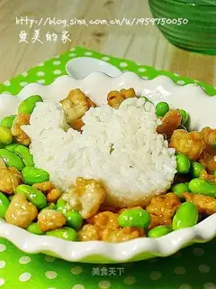 Chicken diced rice with edamame