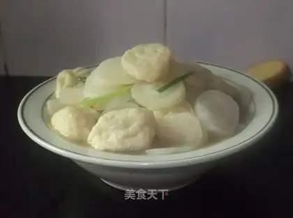 Boiled radish with fish rot