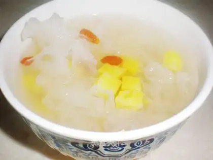 Tremella sweet potato soup