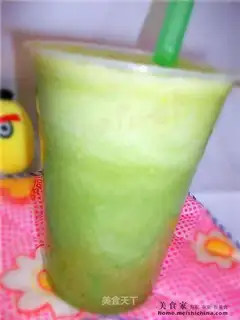 Cucumber and celery juice