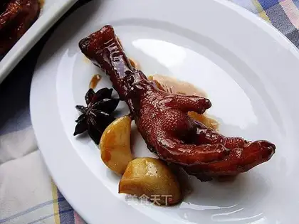 Cola chicken feet