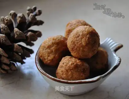 Crispy lotus root dumplings