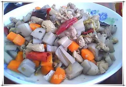 diced chicken with lotus root