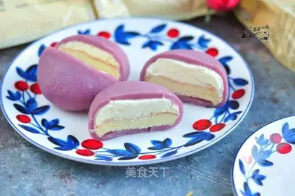 ♪ Purple ice cream moon cake ♪
