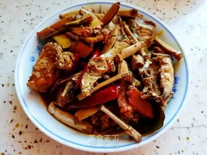 Red burning crabs