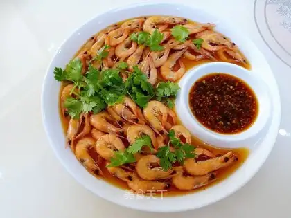 Red soup. Shrimp