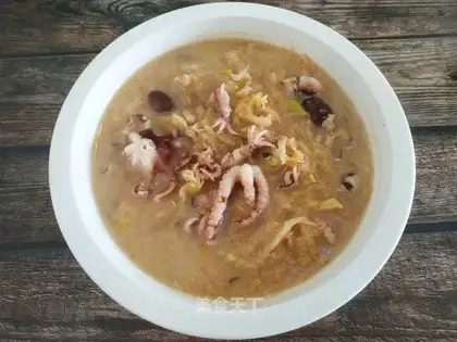 Sour squid soup