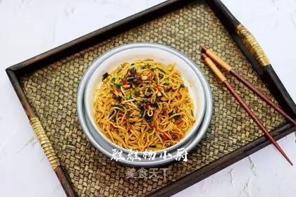 Spicy noodles