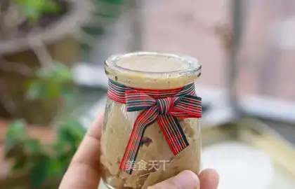 Homemade banana sauce