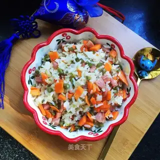 Sour bean sausage fried rice