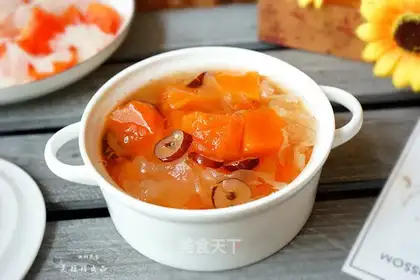 The papaya silver ear soup