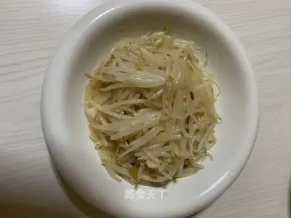 Jealousy bean sprouts