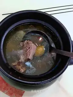 Blue olive duck soup