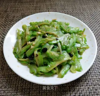 Garlic soybeans