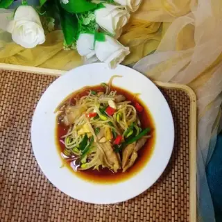 Bean sprouts