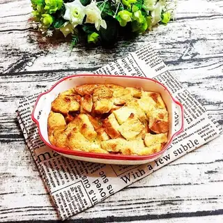 Milk toast pudding