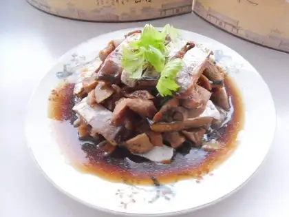 Salt fish radish