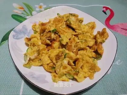 Shrimp pepper and fried eggs
