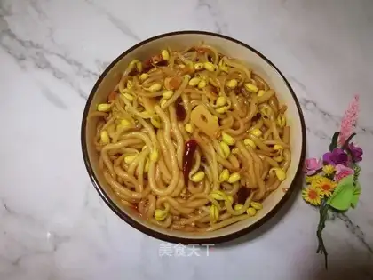 Soybean sprouts and potatoes
