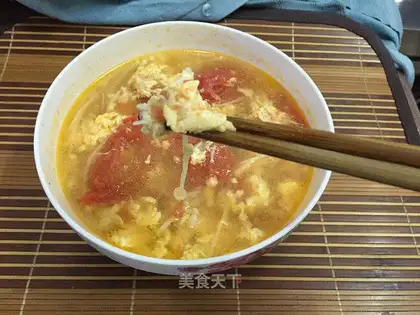 Tomato gin mushroom soup