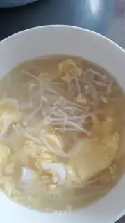 Gold pins and eggs soup