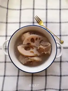 Liang's ribs soup