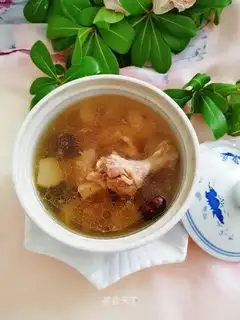 Duck-leged pear soup