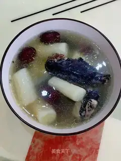 Pork-tree soup