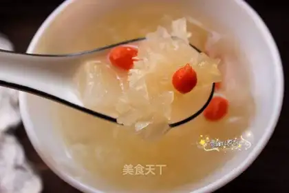 Silver pear soup
