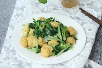 Soy sauce and tofu