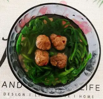 Oscillated beefball soup