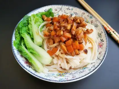Spaghetti mushroom sauce
