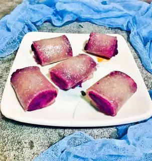 Spicy potato rolls