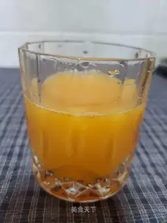 Fresh citrus juice