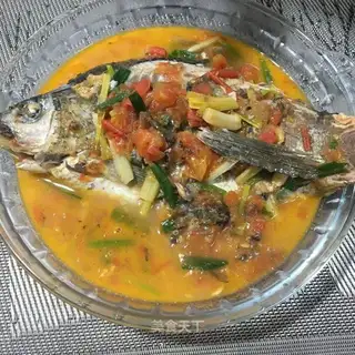 Tomato mackerel soup