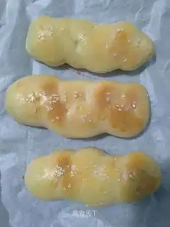 Lavender bread