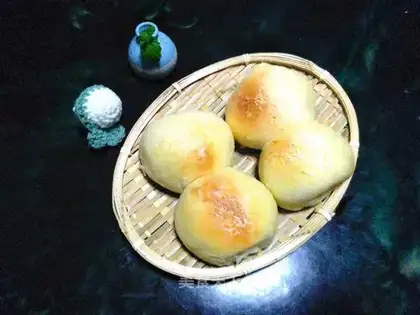 Coconut bread