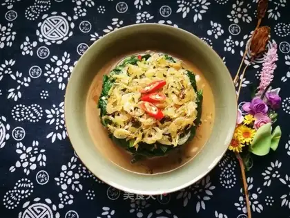 Pine with rice