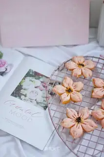 Peaches