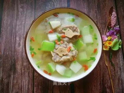 radish and cowtail soup