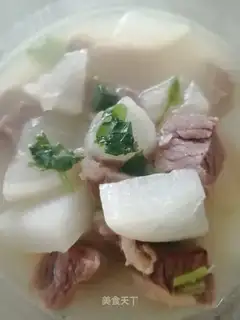 Cow radish soup