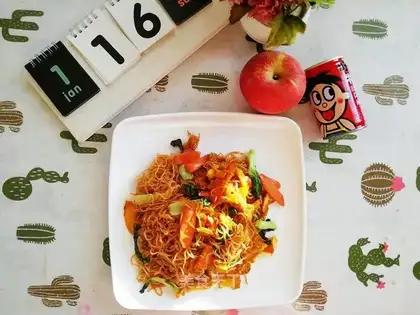 Three-fried rice lines