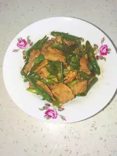 Chili fried meat