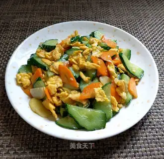 cucumber fried eggs