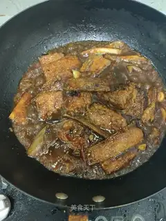 Red-fried fish
